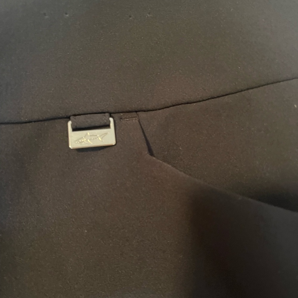 Greg Norman Tennis Skort Black with Pocket - Picture 3 of 9